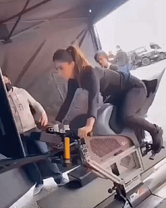 烈风天敌采集到Gif