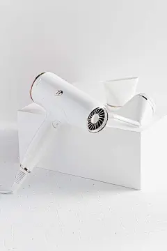 T3 Tourmaline Cura Hair Dryer