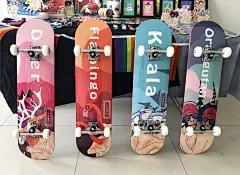 lgbt，LGBT,同性恋，毕业设计原创插画海报，ip设计等，毕业设计原创作品，（一）设计的背景思路&lt;br&gt;目前“LGBT”性少数群体是一个热门话题，很受争议，褒贬不一。“LGBT”这个性少数群体也不是近年来才有的热门话题，但由于近年来各类法案的推进将其推向高潮。该设计以动物和人为载体，将动物拟人化，把动物比作人，通过一系列动物来侧面表达性少数群体。还为该群体（LGBT）设计了自己创作的卡通形象的吉祥物，分别“L”一个吉祥物，“G”一个吉祥物，“B”一个吉祥物，“T”一个吉祥物。&lt;br&