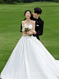 摄影师也太会拍了吧‼️森系草坪婚纱照-上海