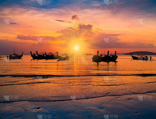 泰国。海背景,日落
