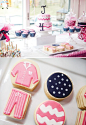 Pancakes and pajamas party - so many adorable ideas, click ... | party
