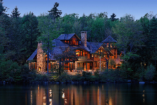 Lake House, Massachu...