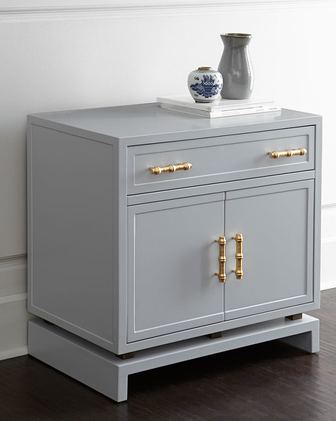 Larchment Chest - tr...