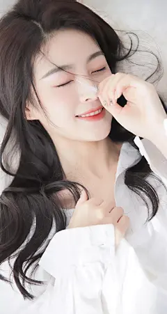 壁纸:  忠于自己，热爱生活