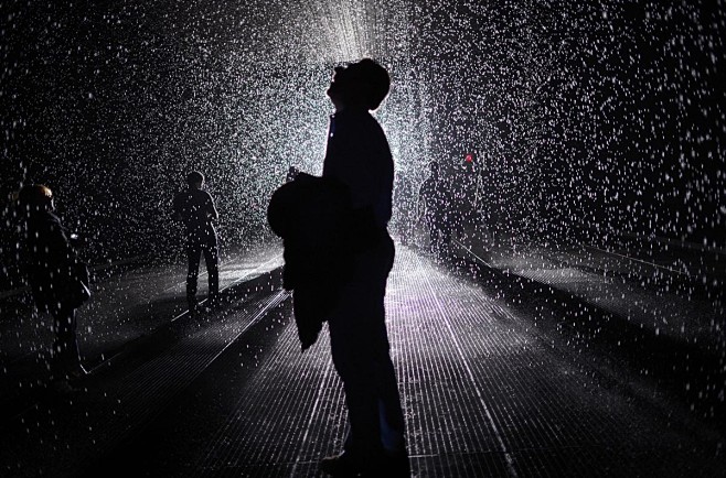 纽约当代艺术博物馆“雨屋”展览 体验不会...