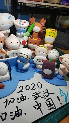 20200武汉加油，中国加油＾０＾~ 无锡小笼包和小伙伴们给武汉热干面加油
