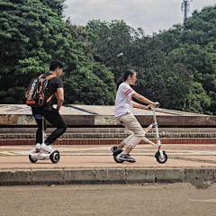 爱尔威智能科技采集到Airwheel爱尔威E6品牌新一代折叠式背包电动车