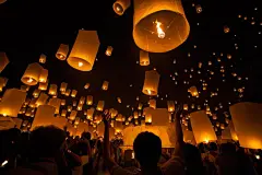 放一盏天灯（泰国水灯节）