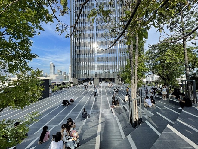 Siamscape屋顶花园，曼谷 / S...
