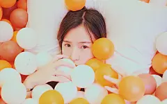 清纯可爱球球女孩电脑壁纸图片-壁纸下载-www.pp3.cn