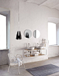 Ｂａｔｈｒｏｏｍ . ​​​​
