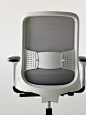 Low-Projek-Task-Chair-Back-View-Veil-Grau-Mesh-Very-White-Frame-4D-Arms