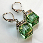 LOVE LOVE LOVE Peridot Crystal Earrings Green Silver Drop Wedding par fineheart, $28,00: 