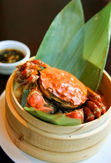   
 上海外滩茂悦大酒店 

 清蒸大...