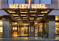 Naz City Hotel İstanbul, Turkey entrance