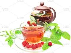 水果茶饮料与覆盆子浆果