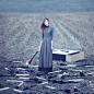 Oleg Oprisco 超现实主义摄影作品欣赏 超现实主义 系列摄影 照片合成 梦幻 梦境摄影 数字艺术 摄影欣赏 人像插画 