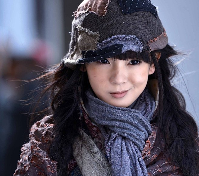 无心法师岳绮罗