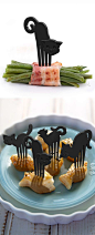 Black cat food picks // for Halloween? #product_design
