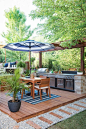 AMAZING OUTDOOR KITCHEN YOU WANT TO SEE. Wow, this space is gorgeous! What a transformation!♥