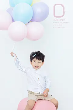 #儿童摄影##儿童写真##三周岁宝宝# 
可爱多❤️
摄影：@童童echo 
造型：@惠惠CHEN造型-曦文 
后期：@ALVIN后期师_叶青 ​​​
（ @ALVIN--BABY @艾尔文视觉 出品） ​​​​