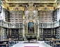 葡萄牙科英布拉大学中央图书馆（Biblioteca Geral University of Coimbra）︰

位于葡萄牙中部科英布拉市。该市在12～13世纪时是葡萄牙的首都，境内的科英布拉大学是欧洲历史最悠久的大学之一，该大学的中央图书馆迄今已有700多年的历史，也是欧洲最古老的图书馆之一。图书馆藏书10万馀册。

