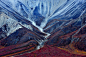 2015年索尼世界摄影奖的参赛佳作，美国阿拉斯加州德纳里公园中令人震撼的古冰川。
---西班牙摄影师米克尔·阿尔图斯·伊拉纳