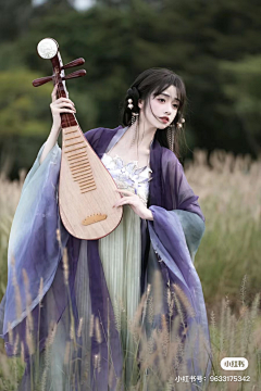 墨凌烟羽采集到服装