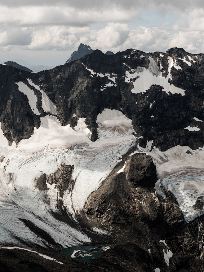 Mountains in Norway(...