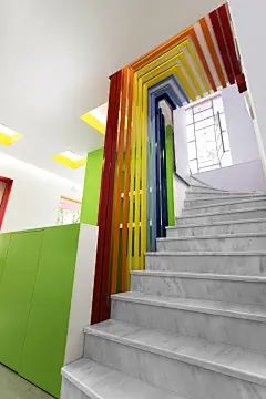 雅典Tutor Institute Thetiko学院公共空间设 设计圈 展示 设计时代网-Powered by thinkdo3