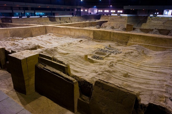 陕西秦始皇陵图片