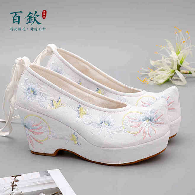 【百钦】汉服鞋子女古风高跟绣花鞋翘头配汉...