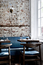 LEATHER BANQUETTE AT THE MUSKET ROOM BY ALEXANDER WATERWORTH INTERIORS