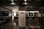首尔Design Room美发沙龙空间设计
西野设计培训官方微博地址：http://weibo.com/HEREdesigntraining  
专卖店设计官方QQ交流群：33393224
#理发店设计# #室内设计# 美图 #设计# #创意设计# #创意建筑# #巴洛克风格# #复古风格# #发廊设计#