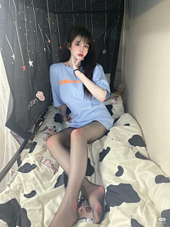 __舞__采集到美女