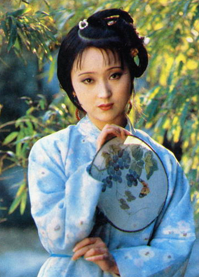 87版红楼梦陈晓旭饰林黛玉