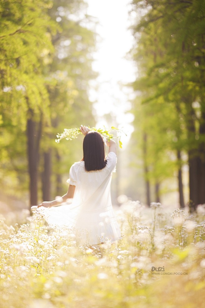 愿你永远像夏日里阳光明媚再无忧伤