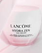 Nuestra icónica crema hidratante y calmante tiene nuevo aspecto. Descubre el máximo nivel de hidratación y cuidado y enamórate de Hydra Zen Gel Cream, ahora con un nuevo frasco de vidrio rediseñado.
 
#Lancome #Skincare #HydraZen