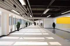 6月27日等你来|石家庄二中教育集团润德学校抢先看！ : 　　学校概况 　　石家庄二中教育集团润德学校传承二中的优秀文化基因，秉承“学生好，一切都好”的办学理念和“坚毅勤奋诚朴健美”的八字校训，立德树人全面发展。在办学理念、学校管理、课程体系、教学模式、学生培