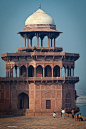 ॐ Hindu Mandir  (Temple) courtyard architecture, Uttar Pradesh, India -Hinduism Architecture 卐