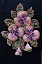 Брошь ЛЕТНЯЯ АКВАРЕЛЬ. Handmade. #embroidery #beadart. This is a beautiful beadwork piece - I love it! Curleytop1.