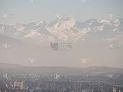 鸟瞰图都灵与阿尔卑斯山脉_5153327372