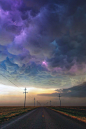 joost5:<br/>stayfr-sh<br/>Bubbles<br/>These are natural. More commonly known as Mammatus clouds. On this rare occasion, the lighting makes it look unreal.<br/> #摄影#