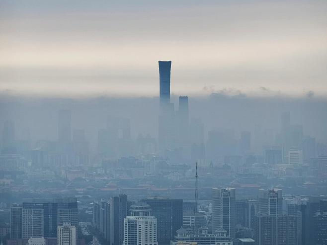 塔上瞰北京云海
