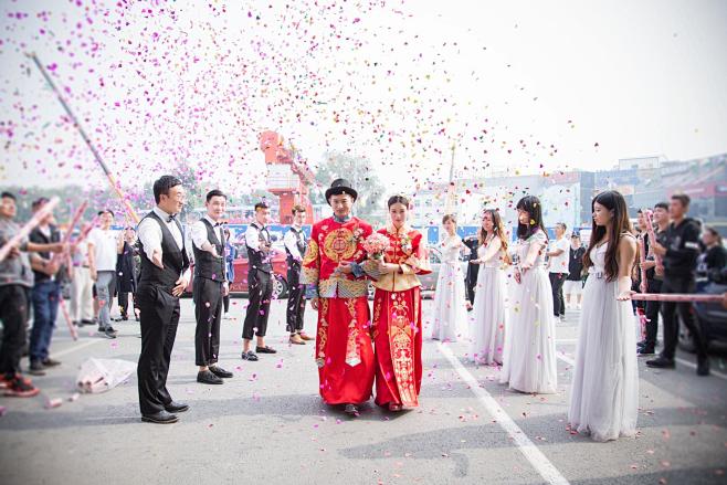 结婚跟拍的搜索结果_百度图片搜索