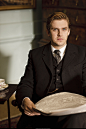 唐顿庄园 第一季 Downton Abbey Season 1
图片类型：工作照 
原图尺寸：2000x3000
