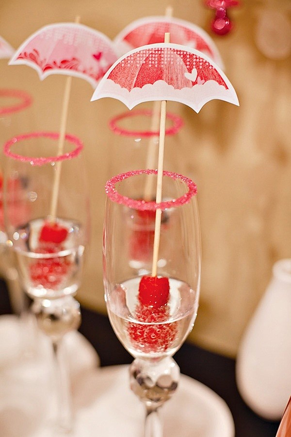 drink umbrellas - Va...