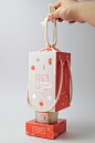 清新綁繩風格的清酒包裝 : Designed by Michael Nguyen | Website