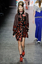 Anna Sui Spring 2017 Ready-to-Wear Fashion Show - Vogue : See the complete Anna Sui Spring 2017 Ready-to-Wear collection.
